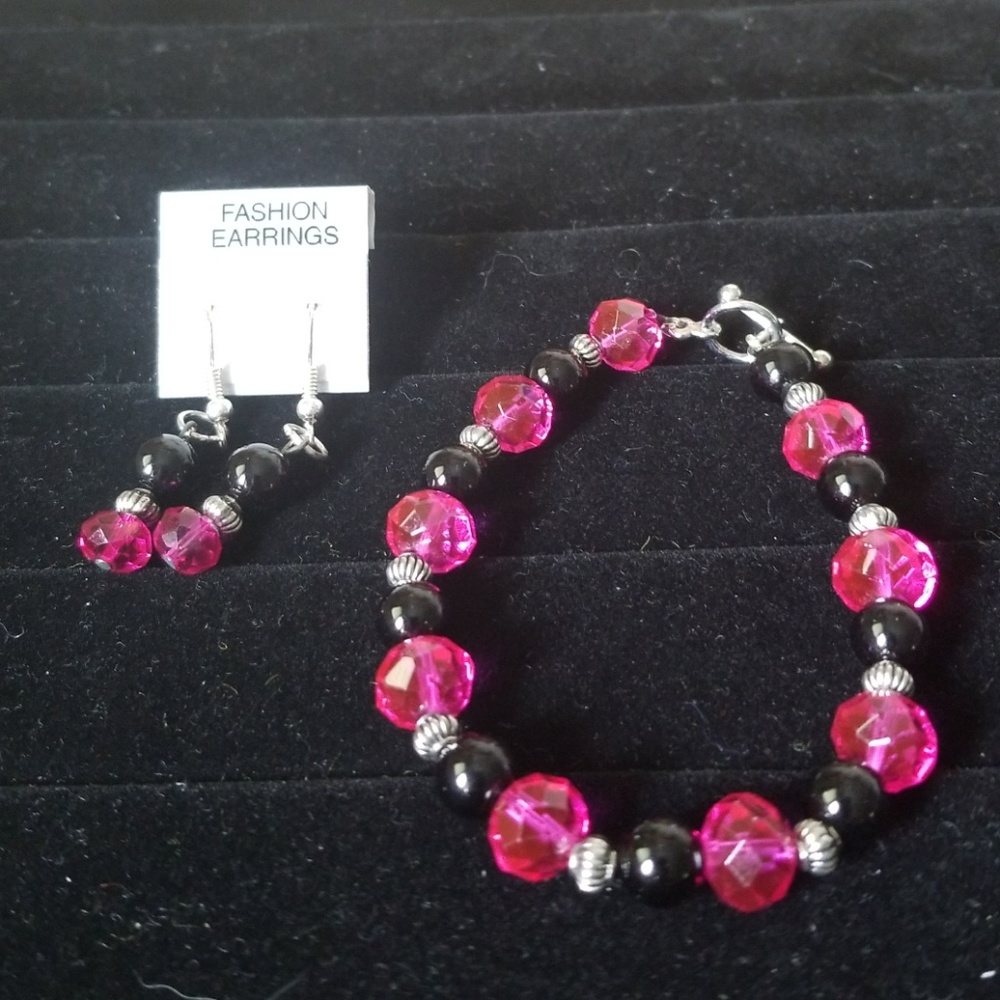 Pink and black set
